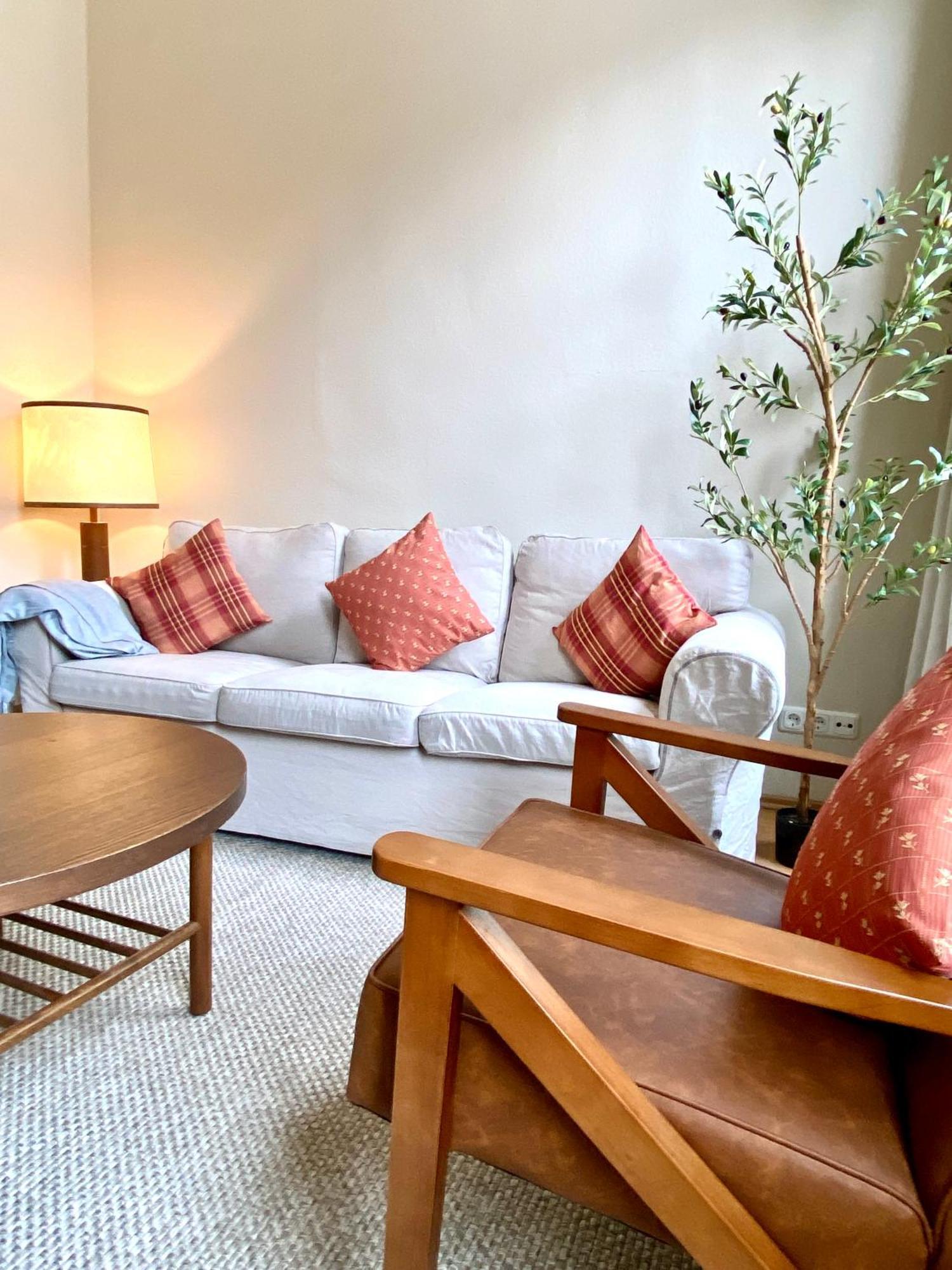 Ba Em City Apartment Wiesbaden Ngoại thất bức ảnh