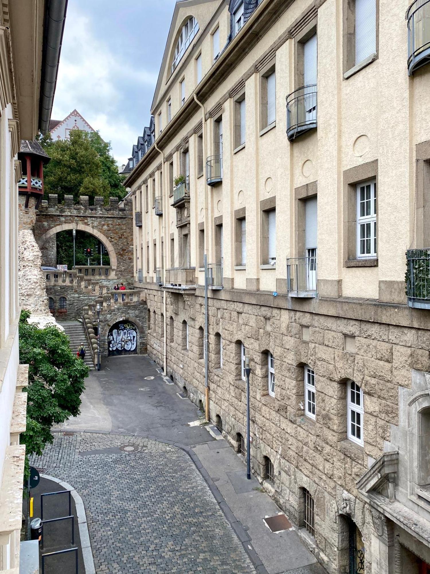 Ba Em City Apartment Wiesbaden Ngoại thất bức ảnh